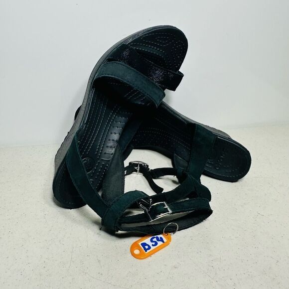 Crocs Leigh II Strap Ankle Wedge Heel Comfort Sandals Black Buckle Women 10 - Picture 1 of 7
